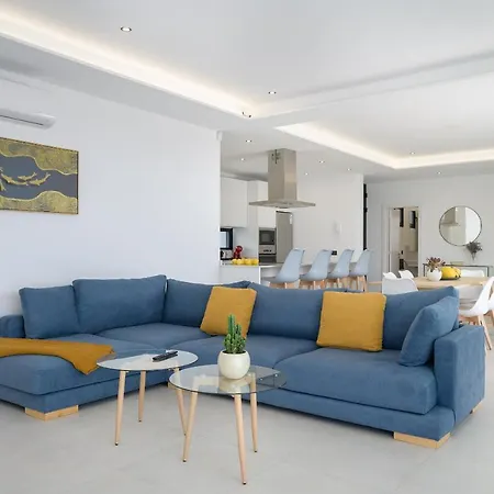 Ainara Βίλα Tegoyo